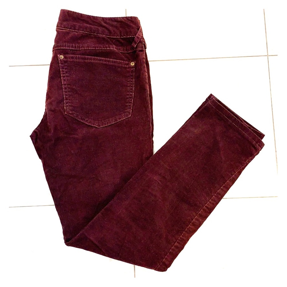 EUC Free People Stretch Corduroy Jeans Size 28